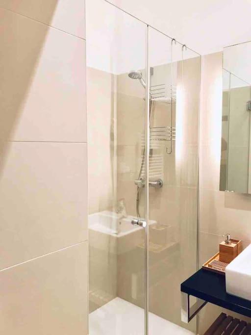 Vienna Luxury New Apartment Center -2. Bezirk エクステリア 写真