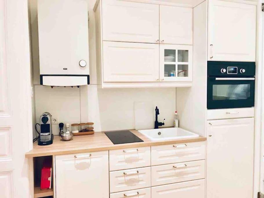 Vienna Luxury New Apartment Center -2. Bezirk エクステリア 写真